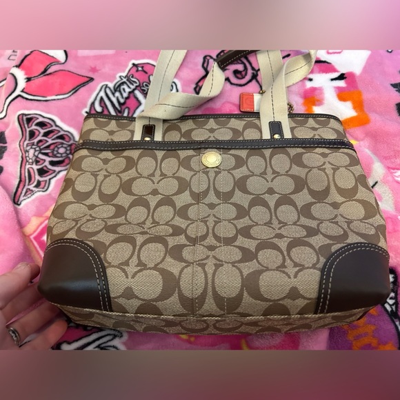 Coach Brown and Tan Tote Bag - Picture 5 of 7